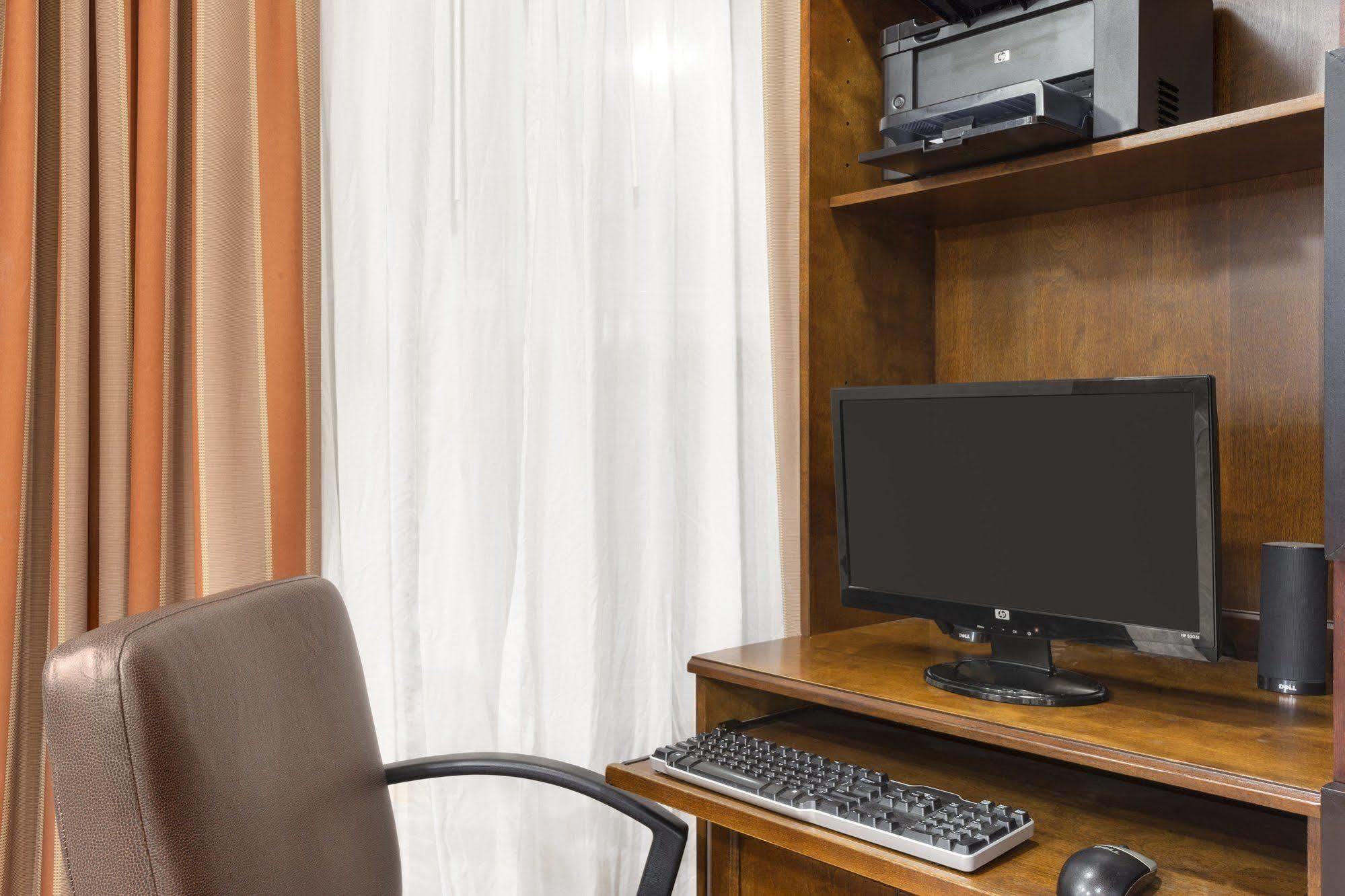 Country Inn & Suites By Radisson, West Valley City, Ut Zewnętrze zdjęcie